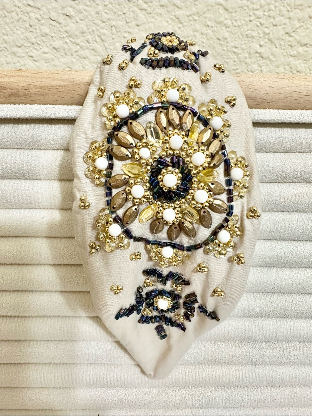 Chunky Hand-Beaded Floral Statement Headband in Ivory and Gold